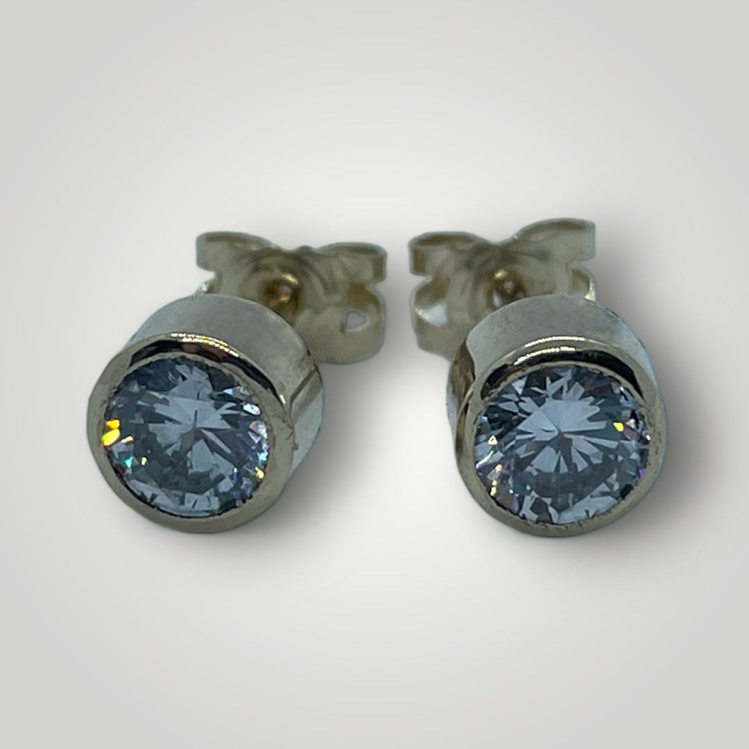 9ct Gold Cubic Zirconia Stud Earrings