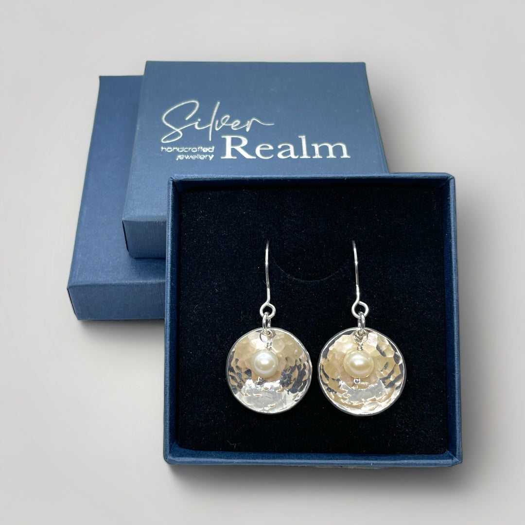 Pearl and hammered sterling silver dangly earrings